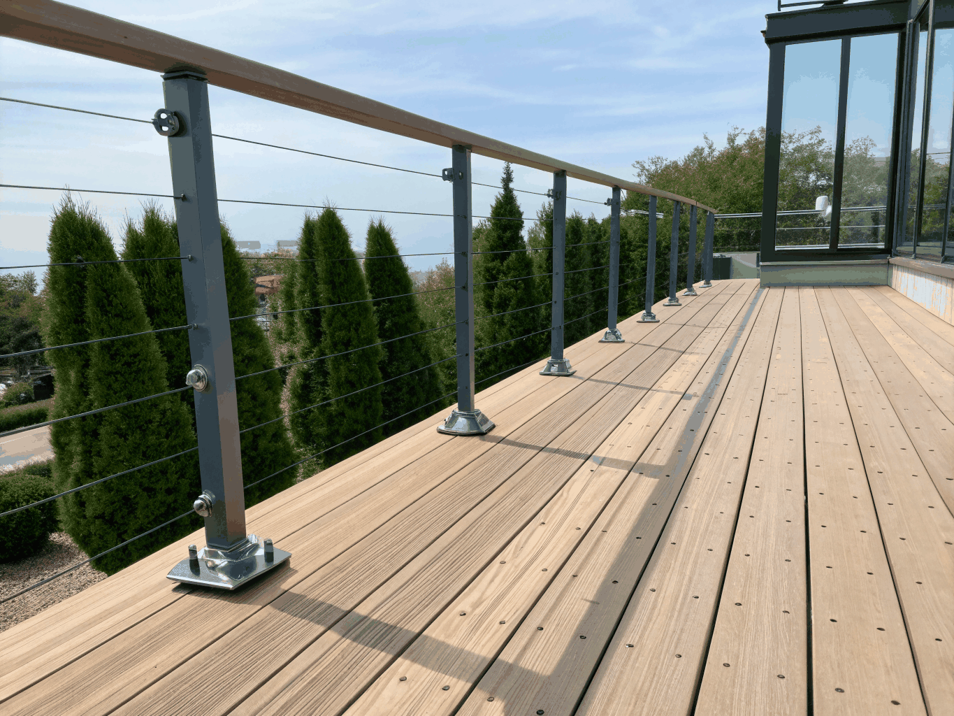 Custom deck railing